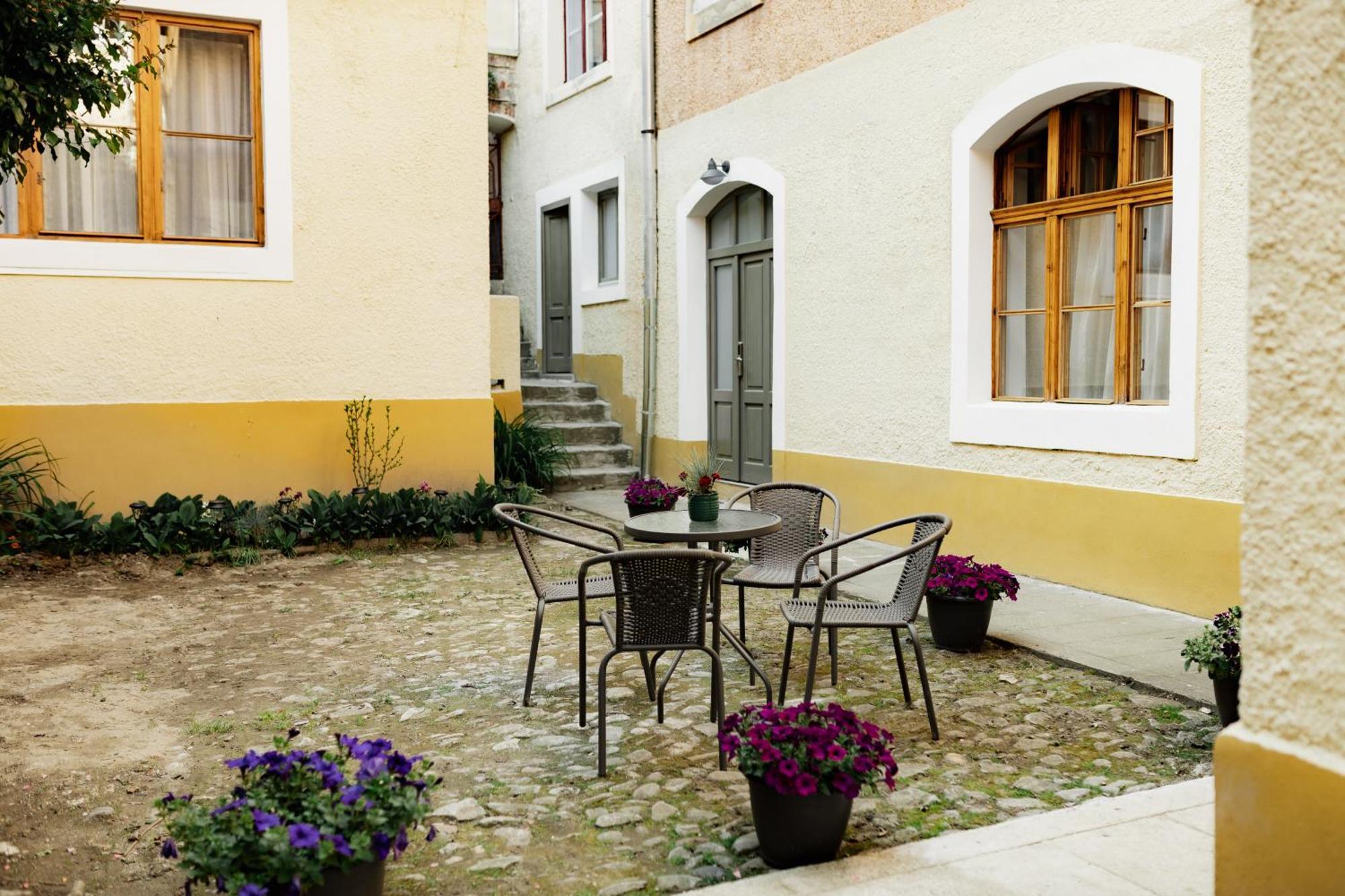 Casa Leonhardt Apartamento Sighişoara Exterior foto